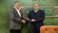 معاون امور باغبانی وزارت جهاد کشاورزی ابقا شد