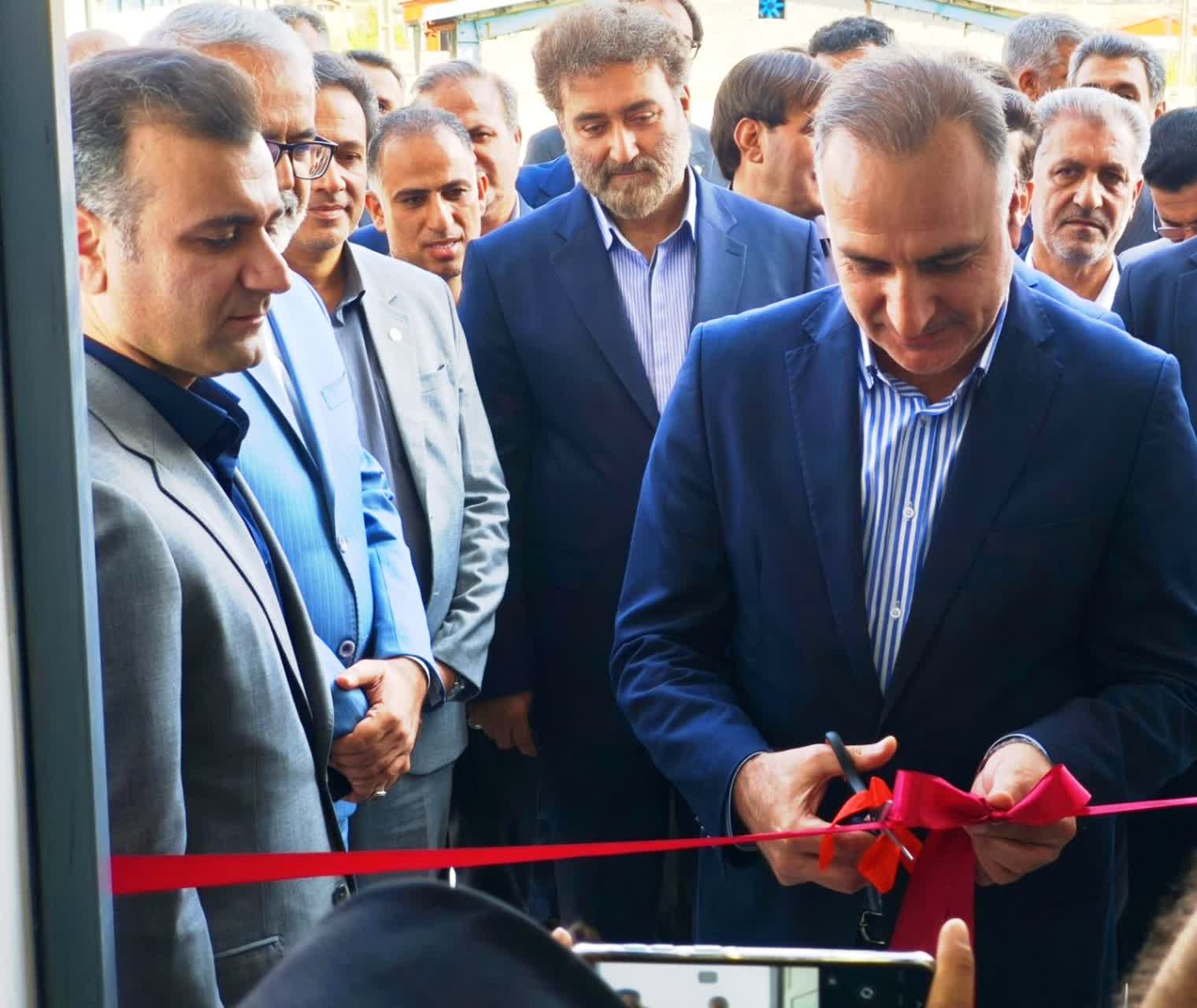 شرکت ستاره سپهر بیستون افتتاح شد/ این شرکت در زمینه بسته بندی رب گوجه فرنگی فعالیت می نماید. 